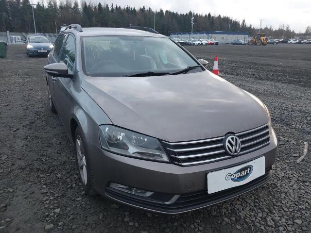 2011 VOLKSWAGEN PASSAT S B