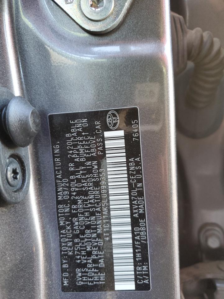 2020 Toyota Camry - Image 12