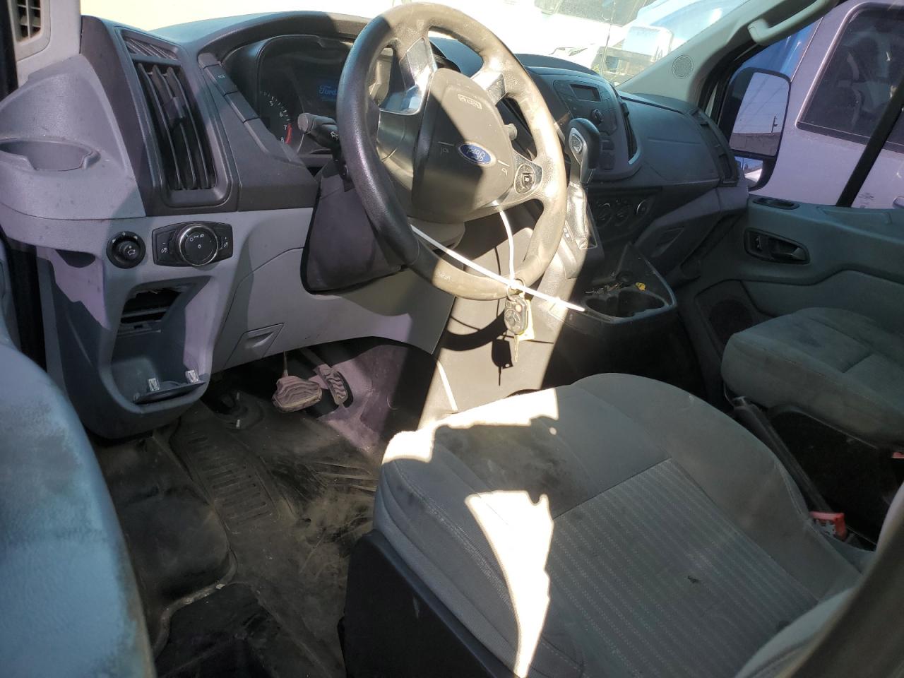 2016 Ford Transit - Image 8
