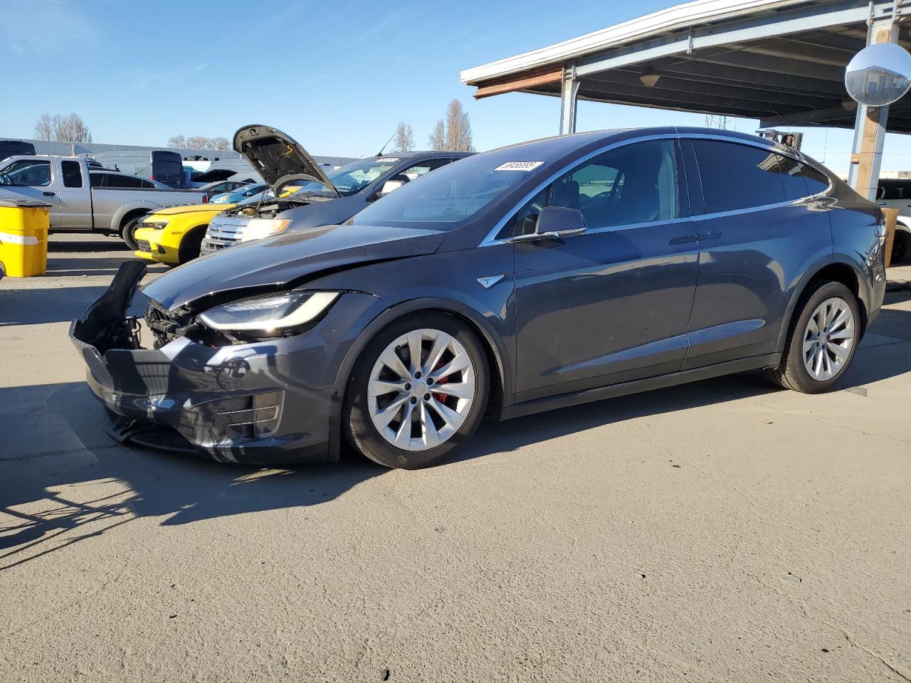 VIN 5YJXCBE44GF000169 2016 TESLA MODEL X no.1