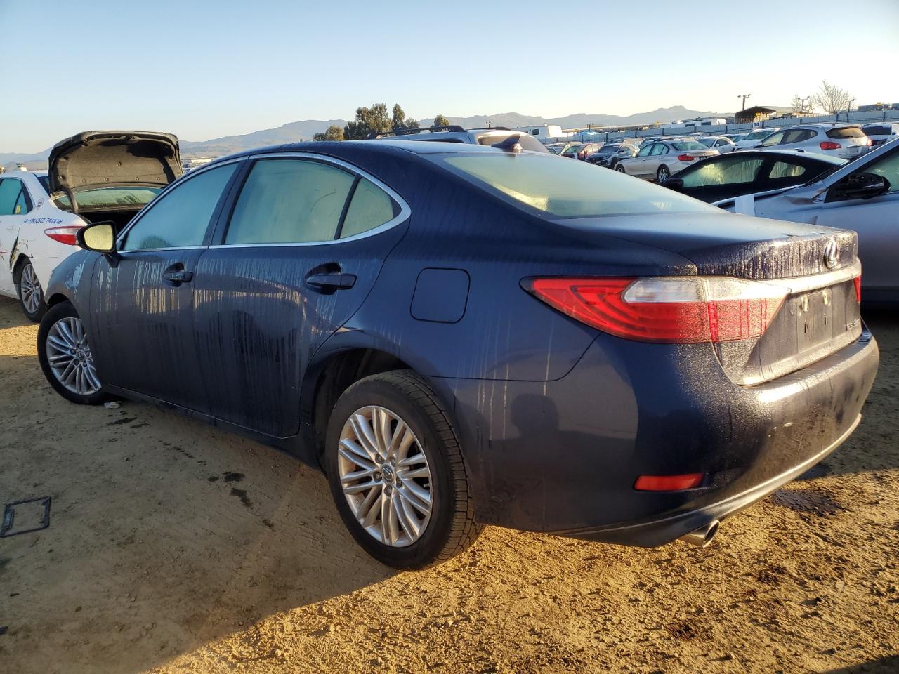 VIN JTHBK1GG5D2029367 2013 LEXUS ES350 no.2