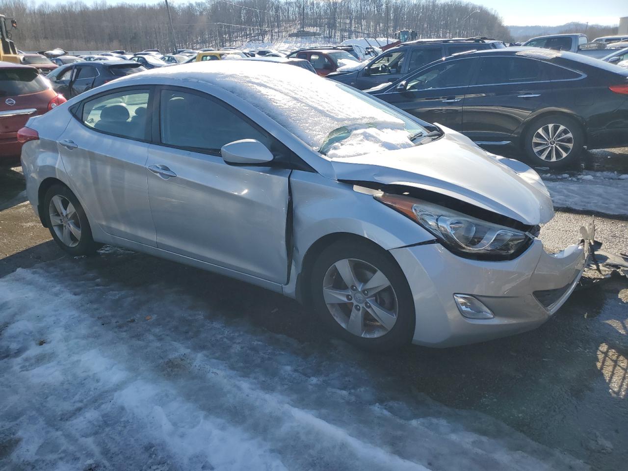2013 Hyundai Elantra - Image 4
