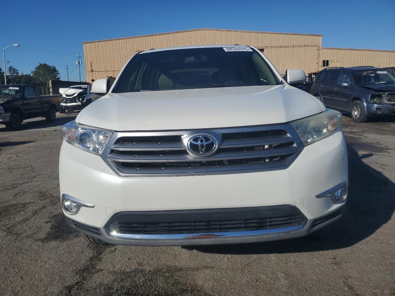 2013 Toyota Highlander - Image 5
