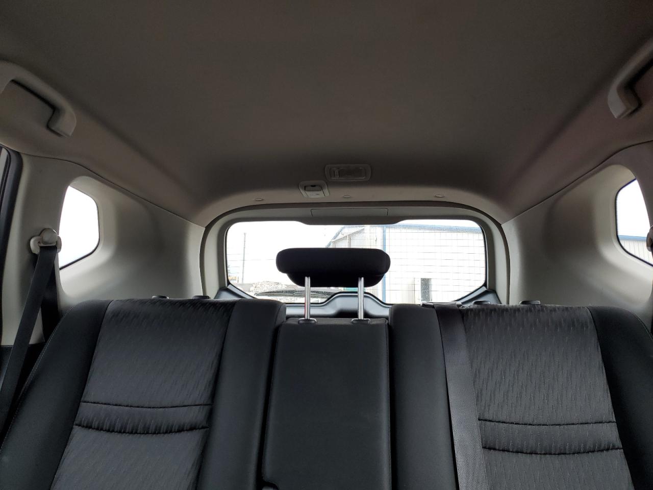 2018 Nissan Rogue - Image 10