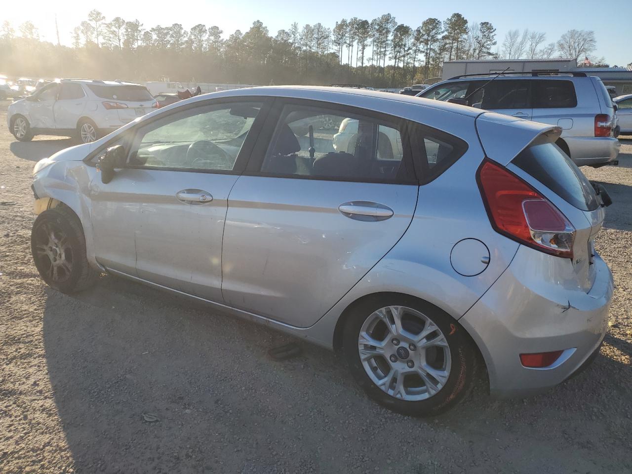2014 Ford Fiesta - Image 2