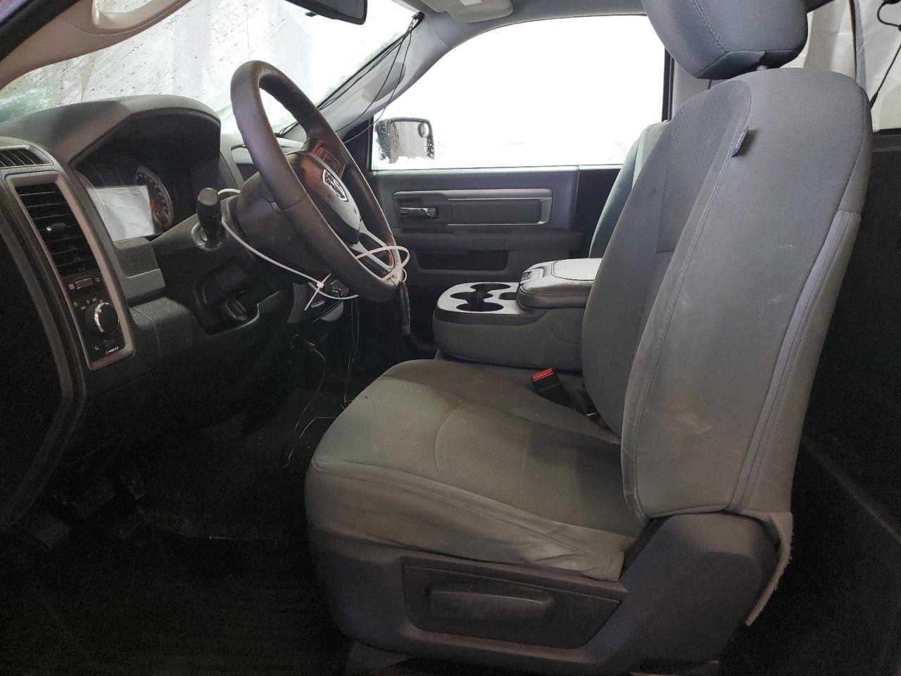 2015 RAM 2500 - Image 7