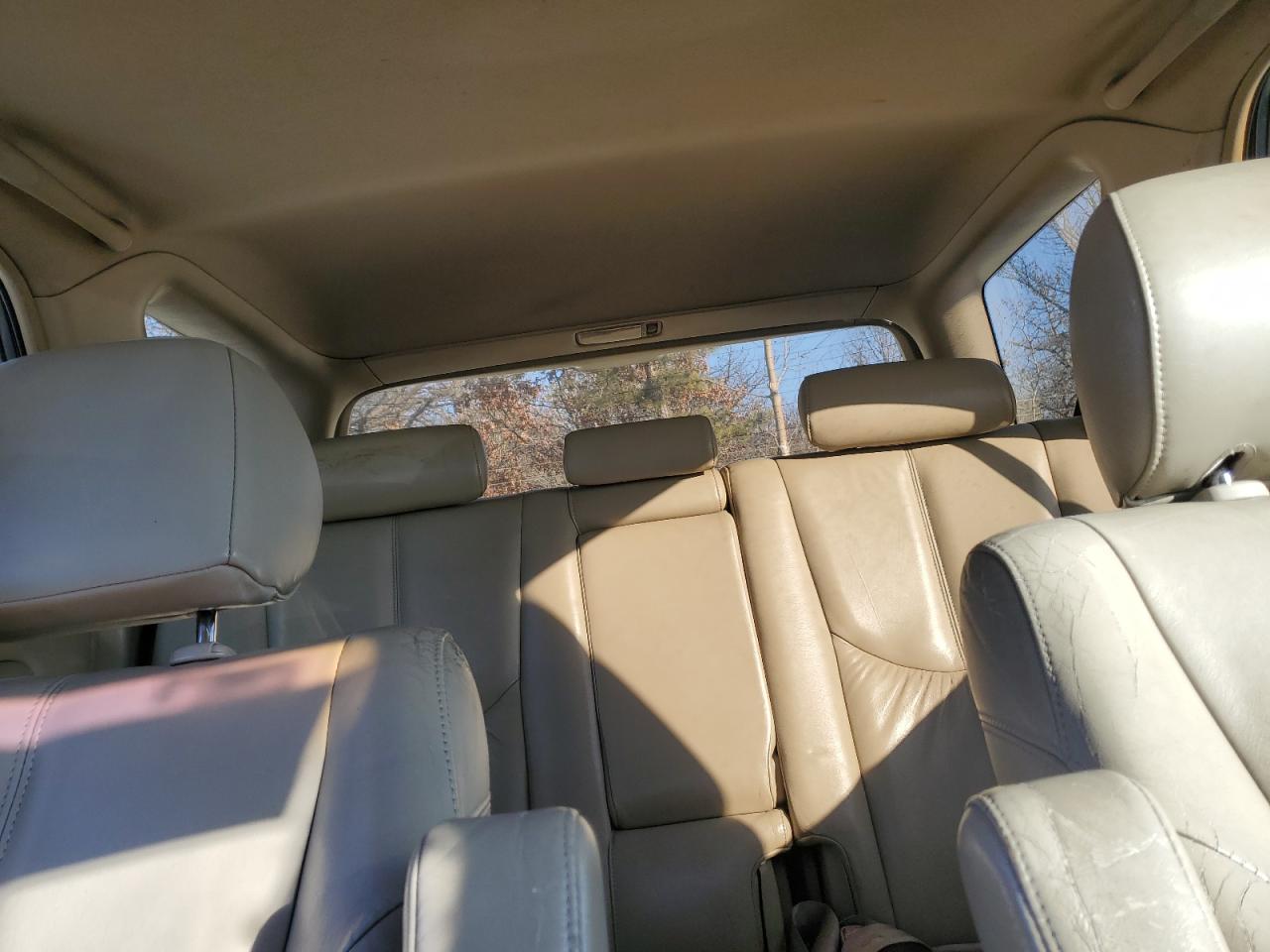 2000 Lexus RX - Image 10