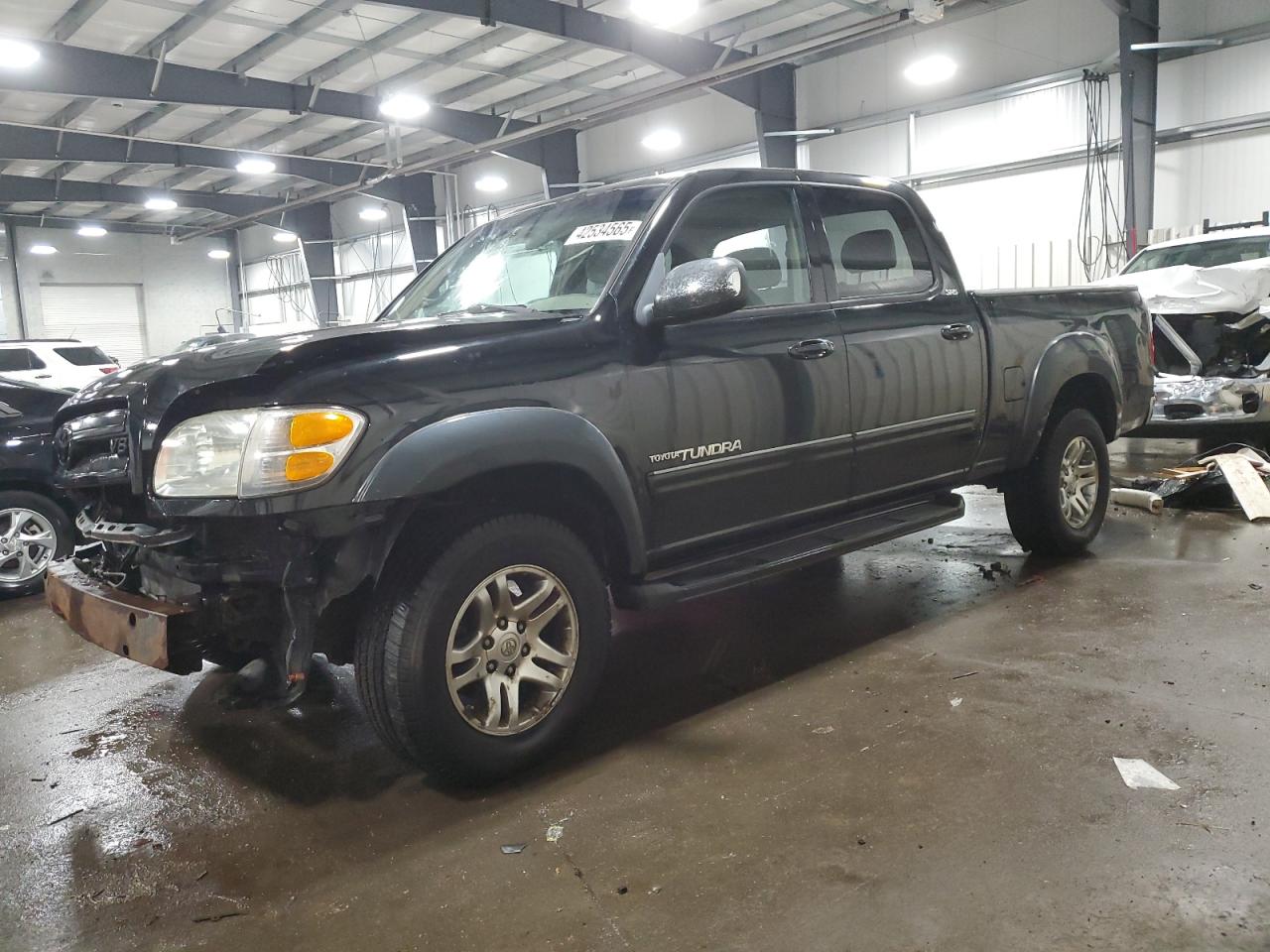 2004 Toyota Tundra - Image 1