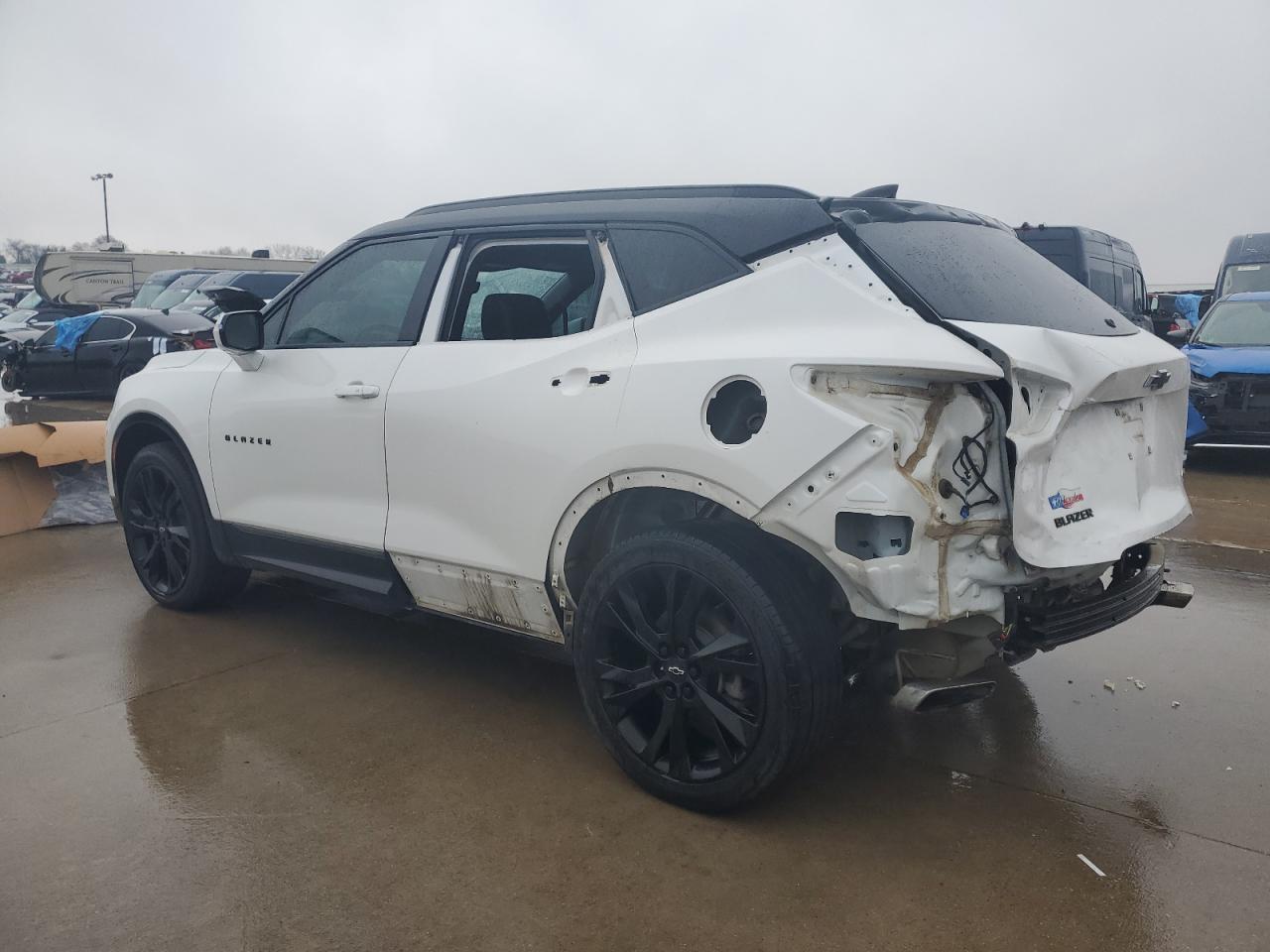 2022 Chevrolet Blazer - Image 2