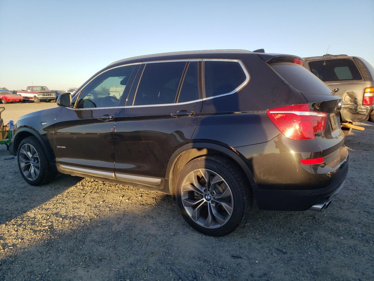 2015 BMW X3 - Image 2