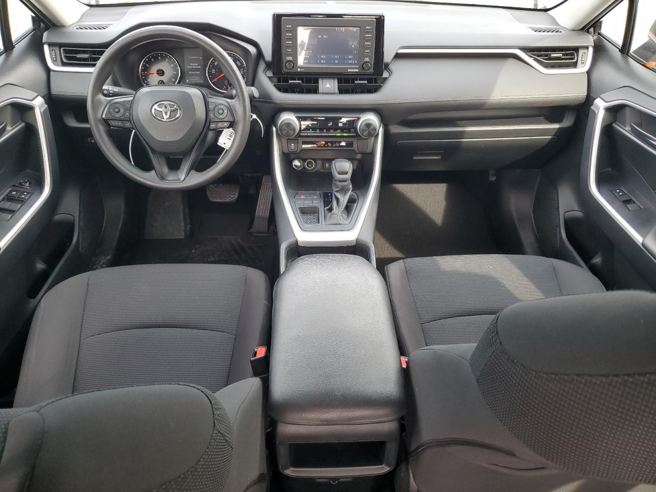 2021 Toyota RAV 4 - Image 8