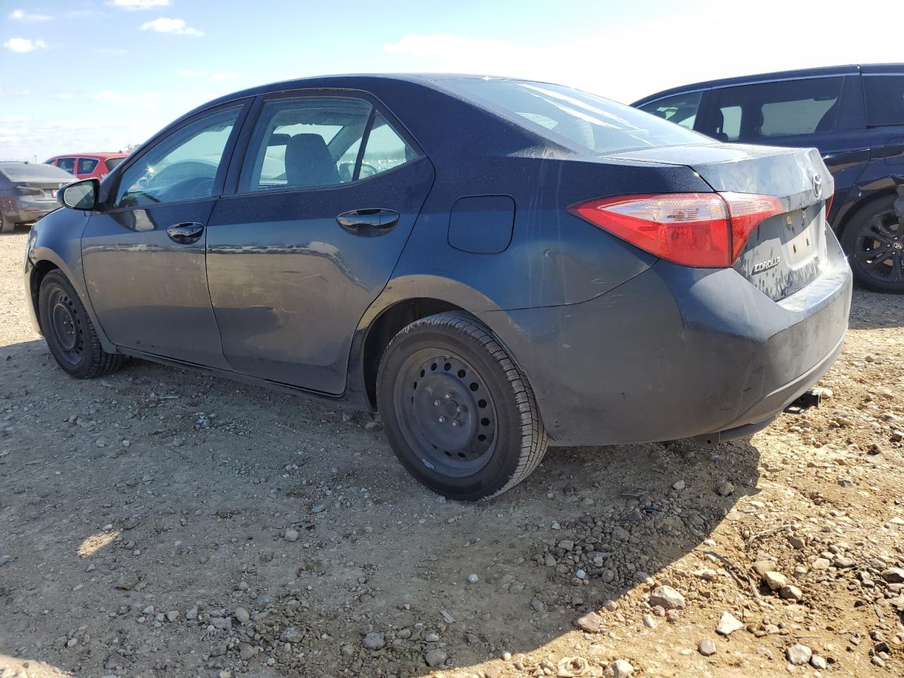 2018 Toyota Corolla - Image 2