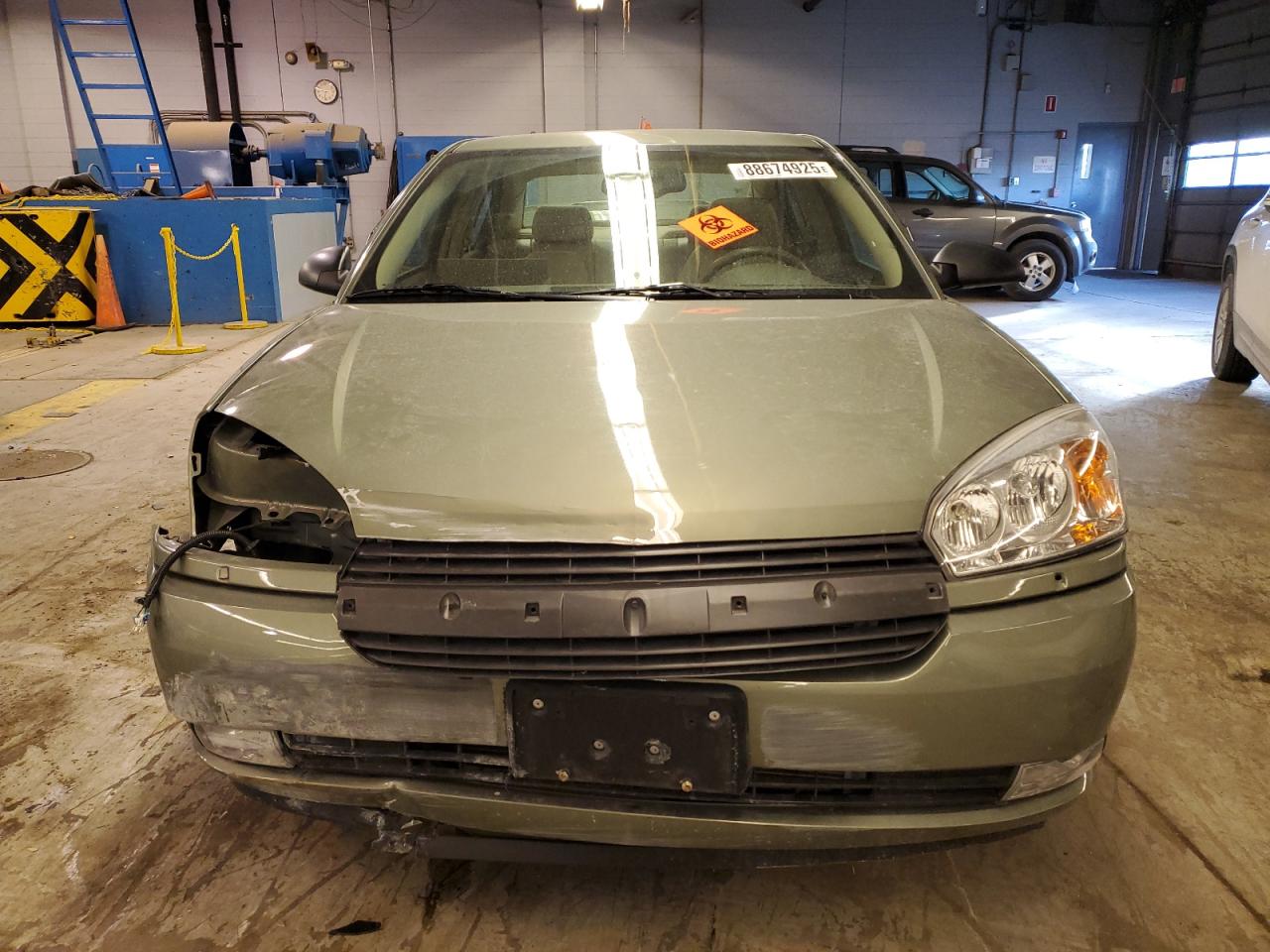 2004 Chevrolet Malibu - Image 5