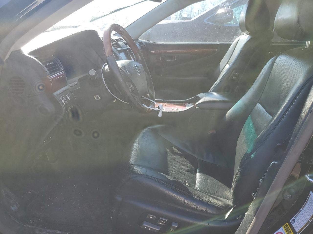 2007 Lexus LS - Image 7