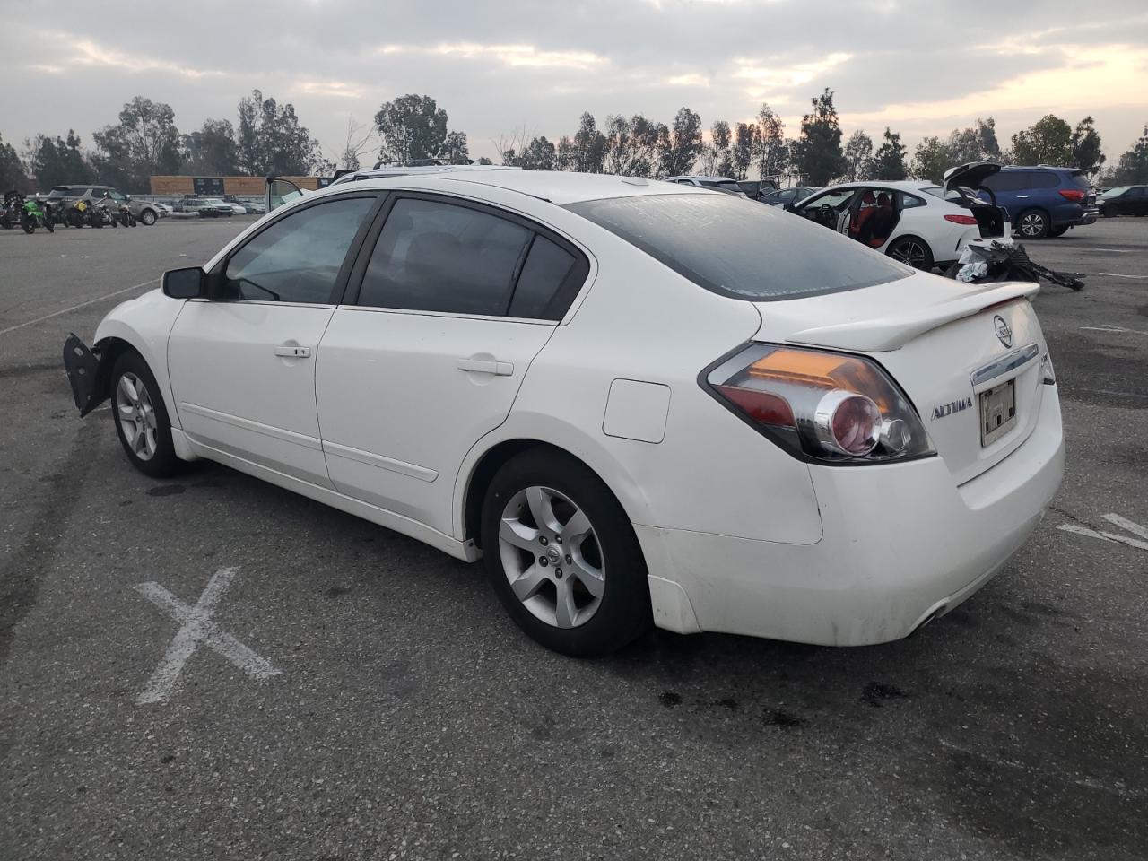 2009 Nissan Altima - Image 2