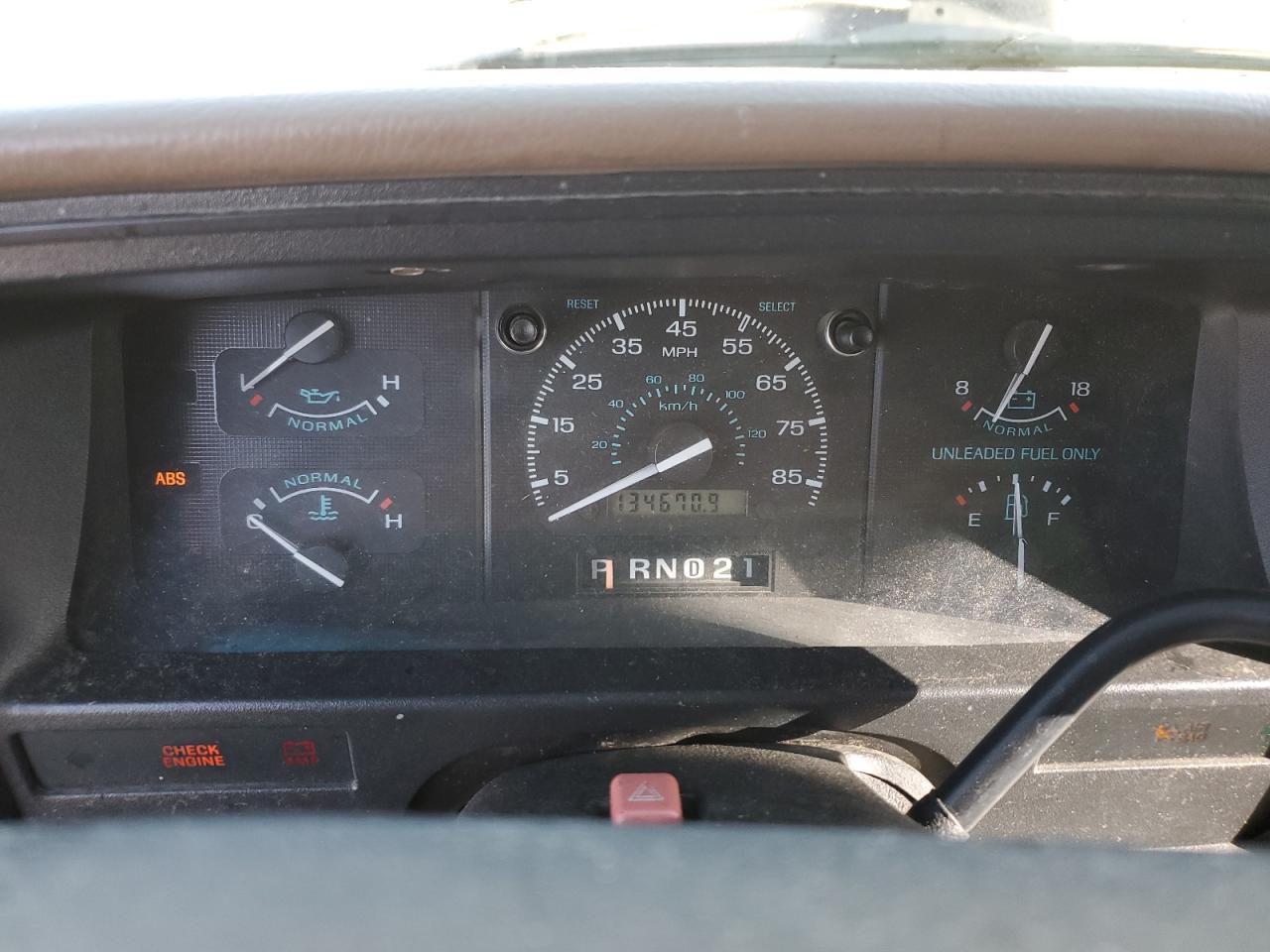 1994 Ford Econoline - Image 9