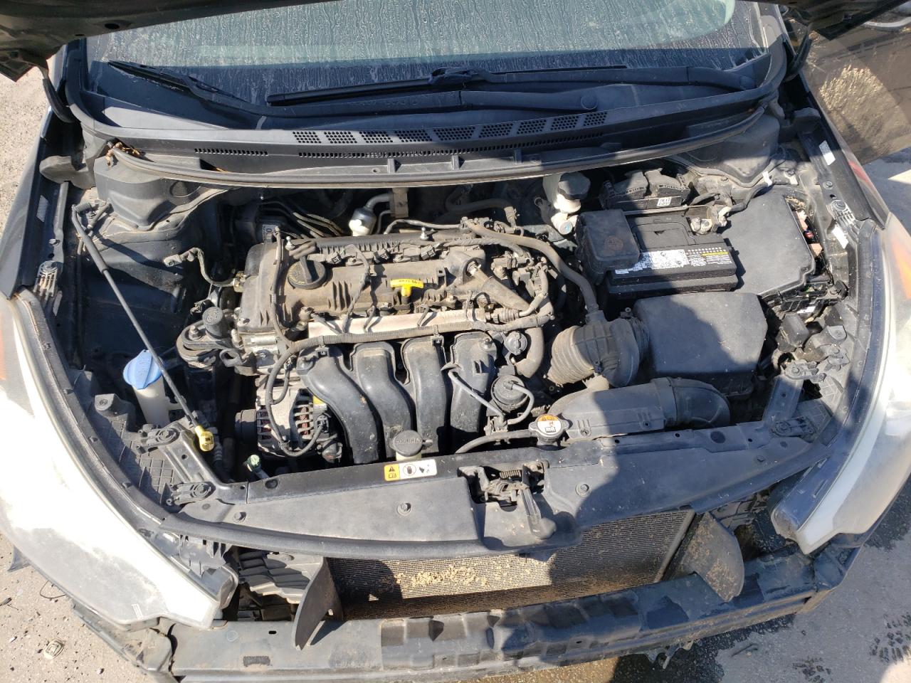2016 Kia Forte - Image 11