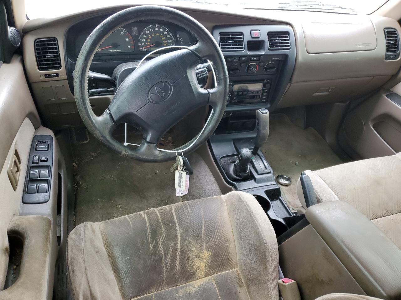 2002 Toyota 4Runner - Image 8