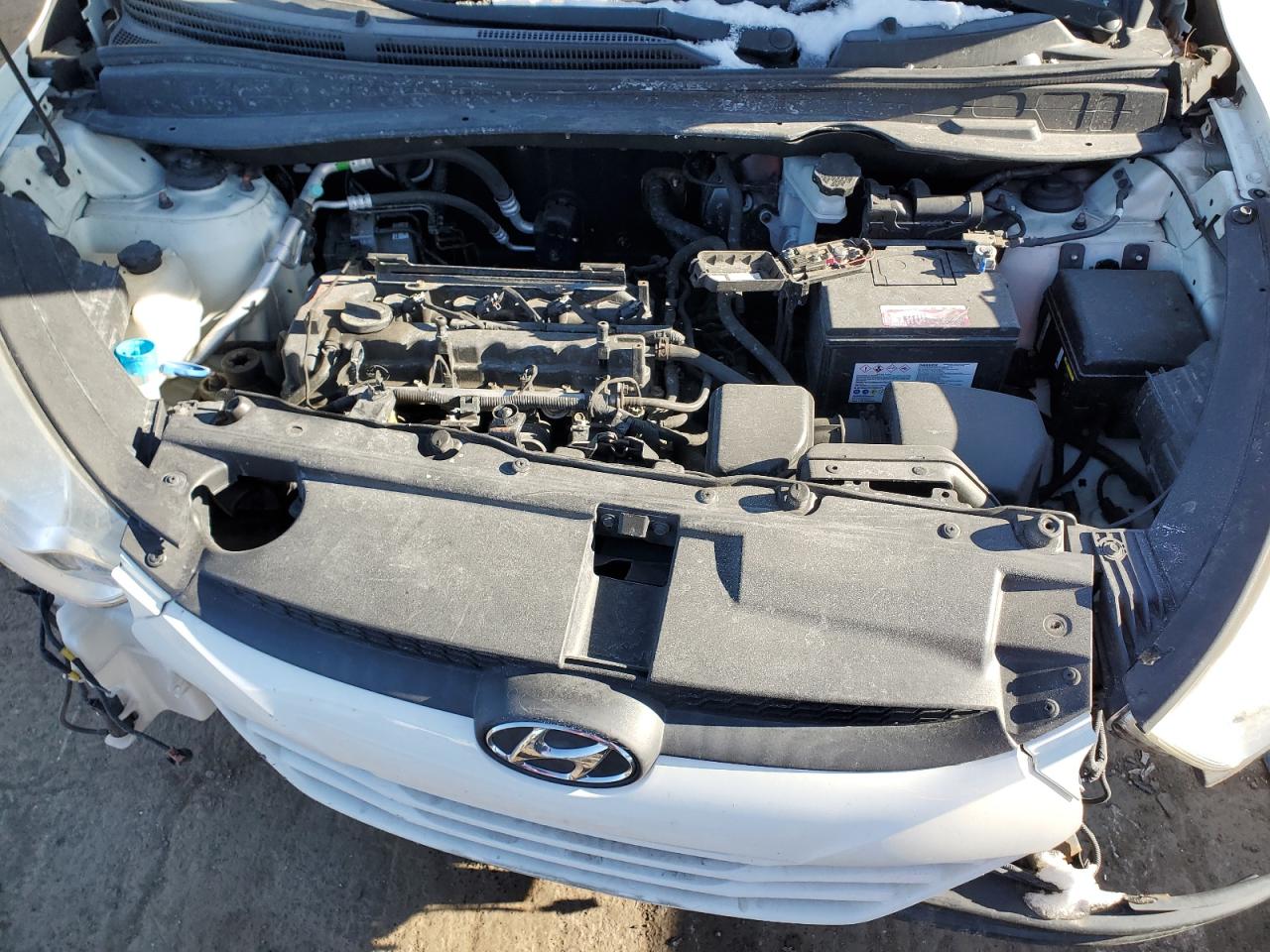2013 Hyundai Tucson - Image 12