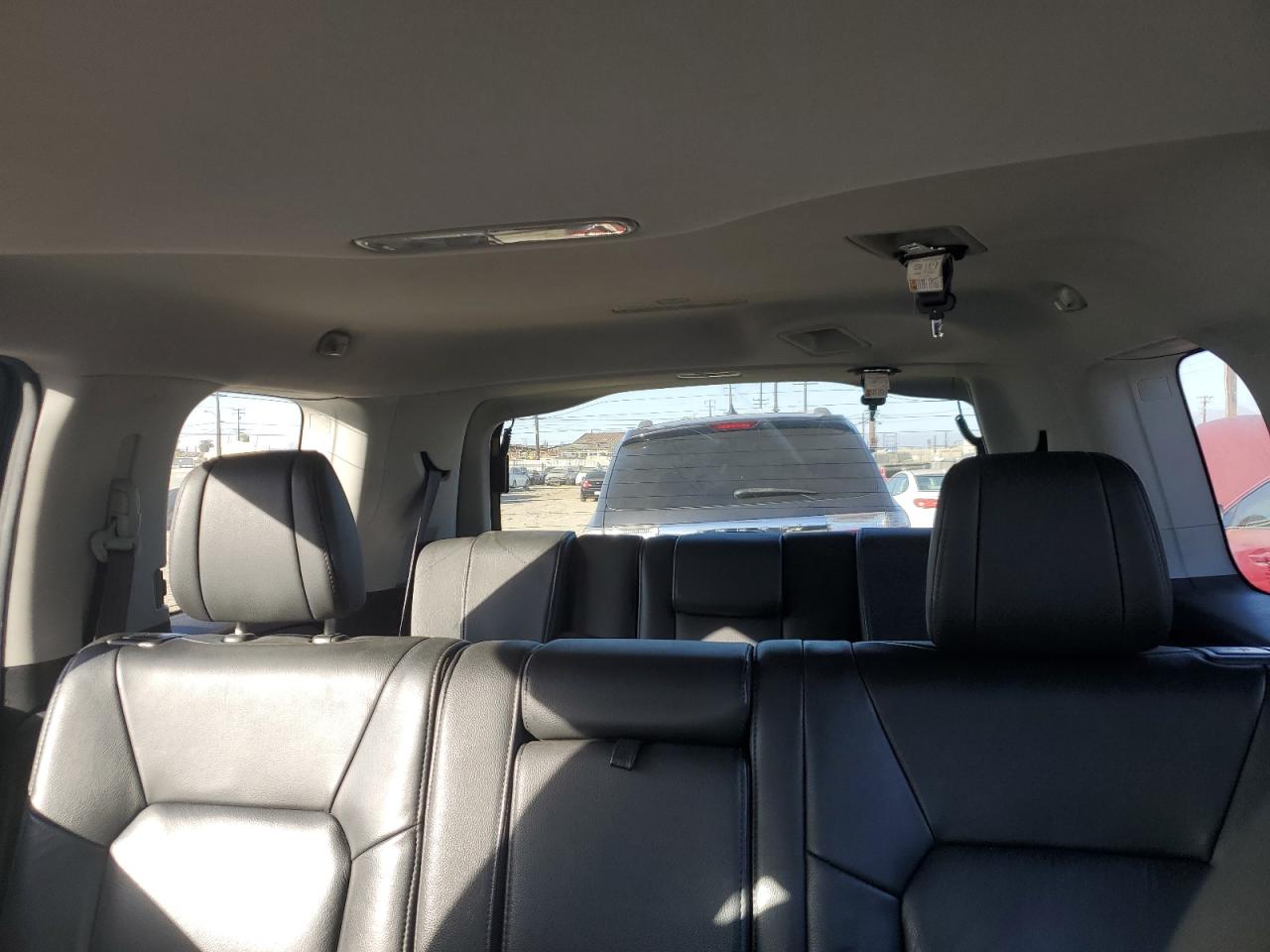 2015 Honda Pilot - Image 10