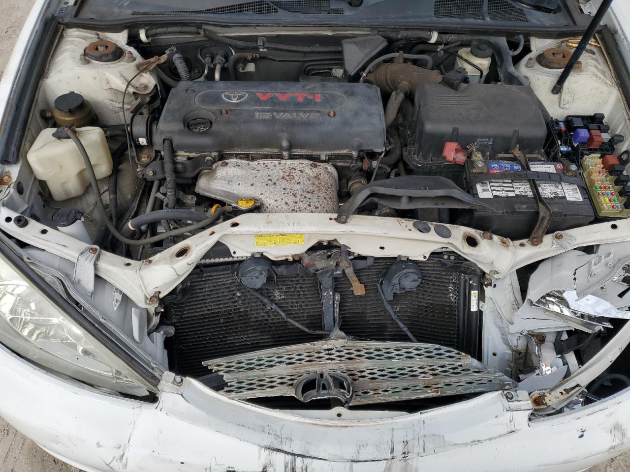 2003 Toyota Camry - Image 13