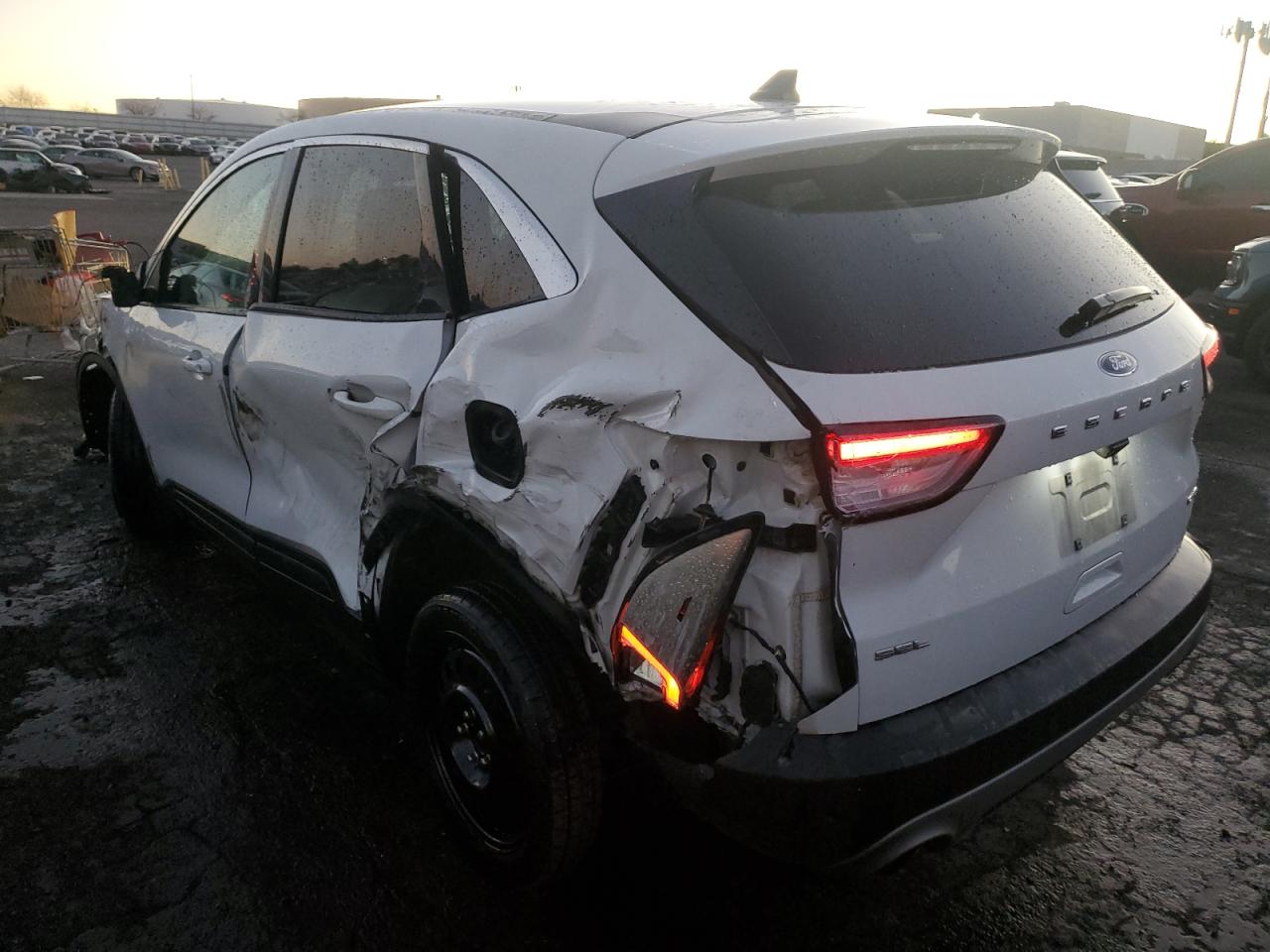 2022 Ford Escape - Image 2