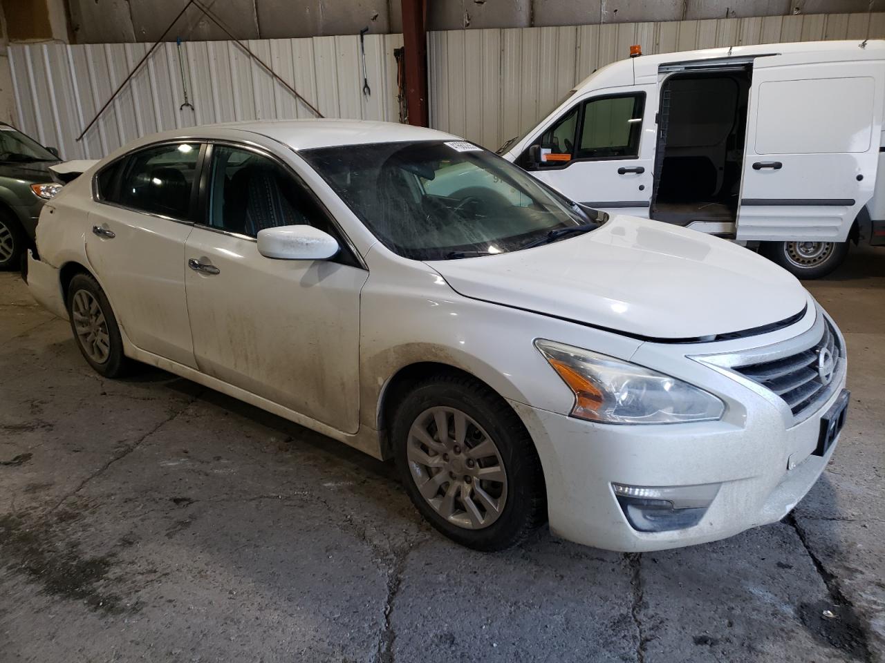 2013 Nissan Altima - Image 4