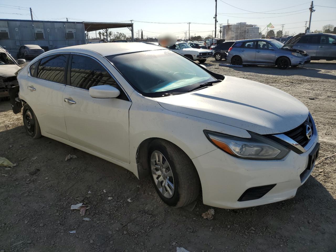 VIN 1N4AL3AP1GC160153 2016 NISSAN ALTIMA no.4