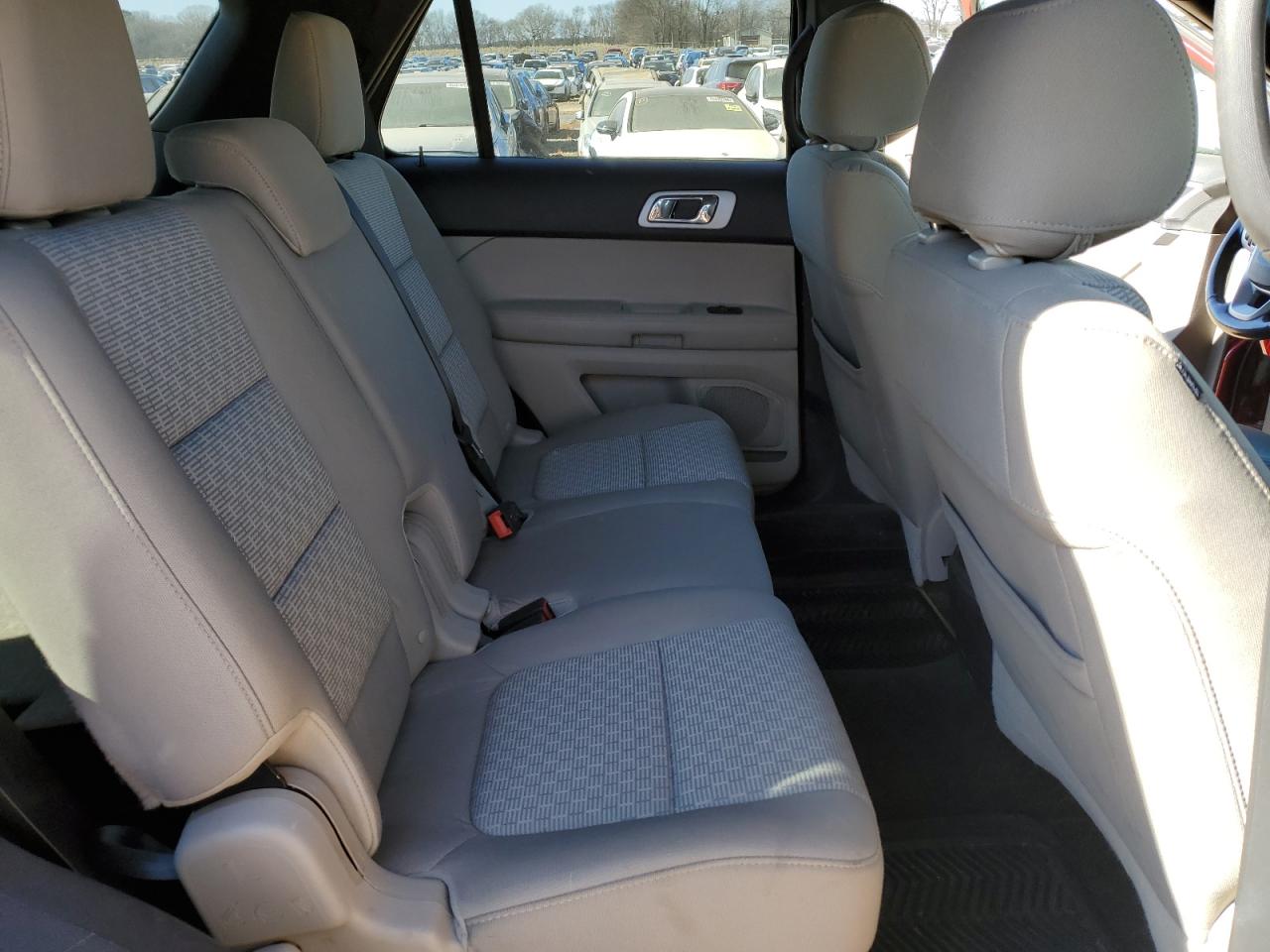 2012 Ford Explorer - Image 10