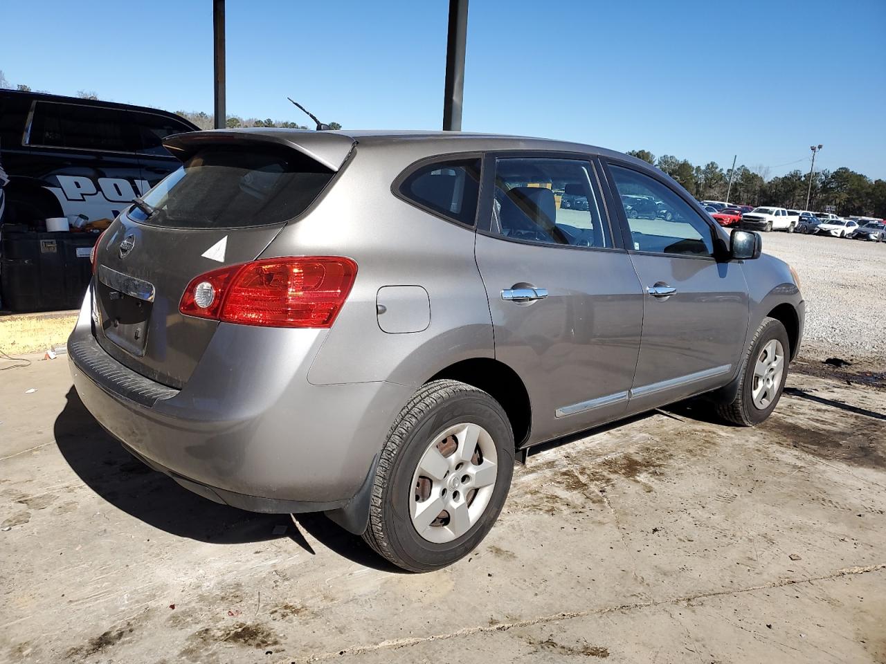 2013 Nissan Rogue - Image 3