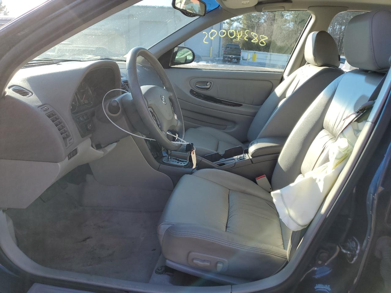 2003 Nissan Maxima - Image 7