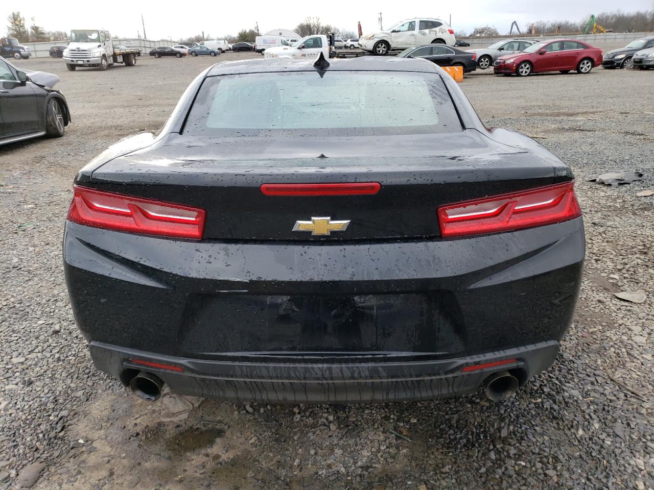 2017 Chevrolet Camaro - Image 6