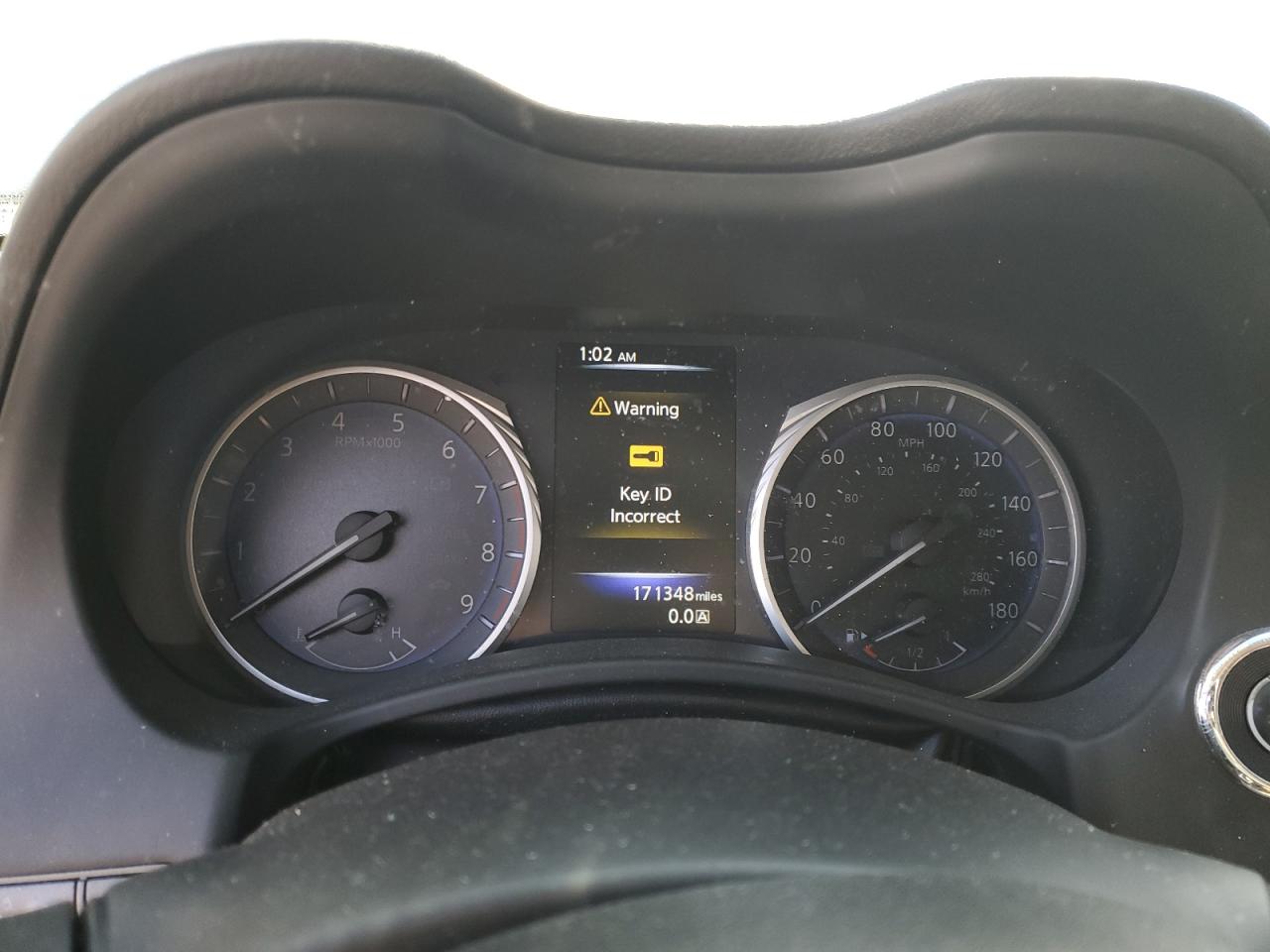 2016 Infiniti Q50 - Image 9