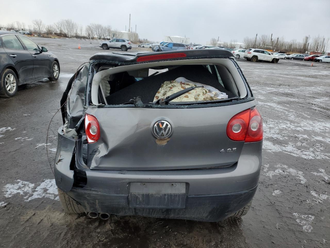 2008 Volkswagen Golf - Image 6