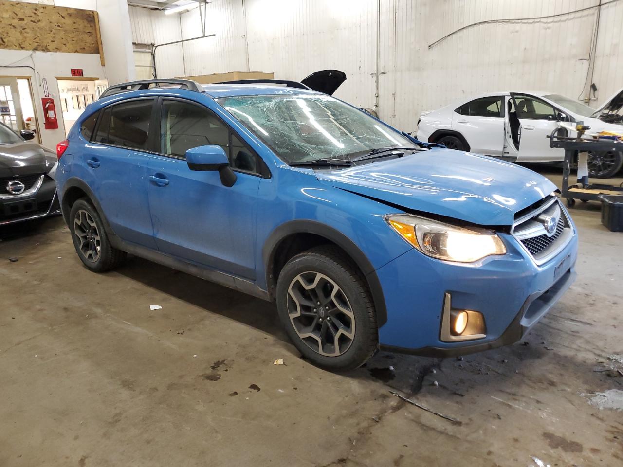 2016 Subaru XV - Image 4