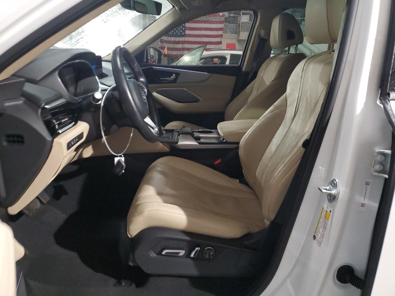 2023 Acura MDX - Image 7