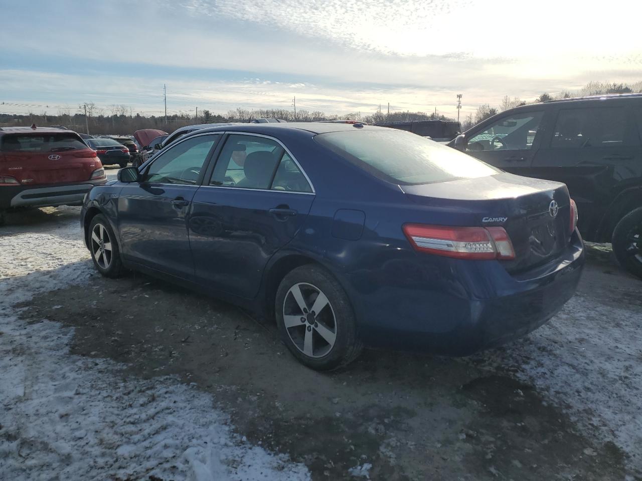 2010 Toyota Camry - Image 2