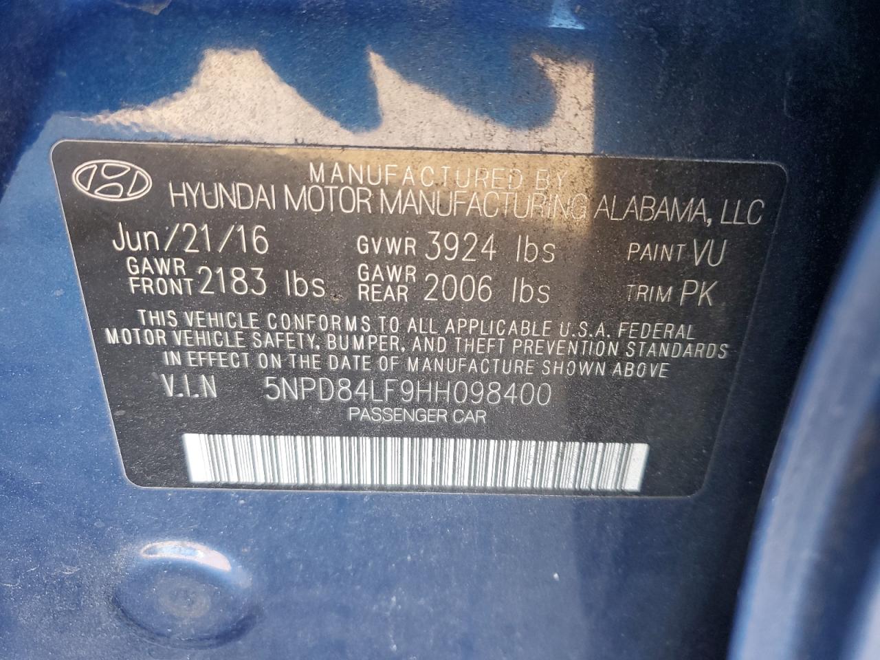 2017 Hyundai Elantra - Image 12