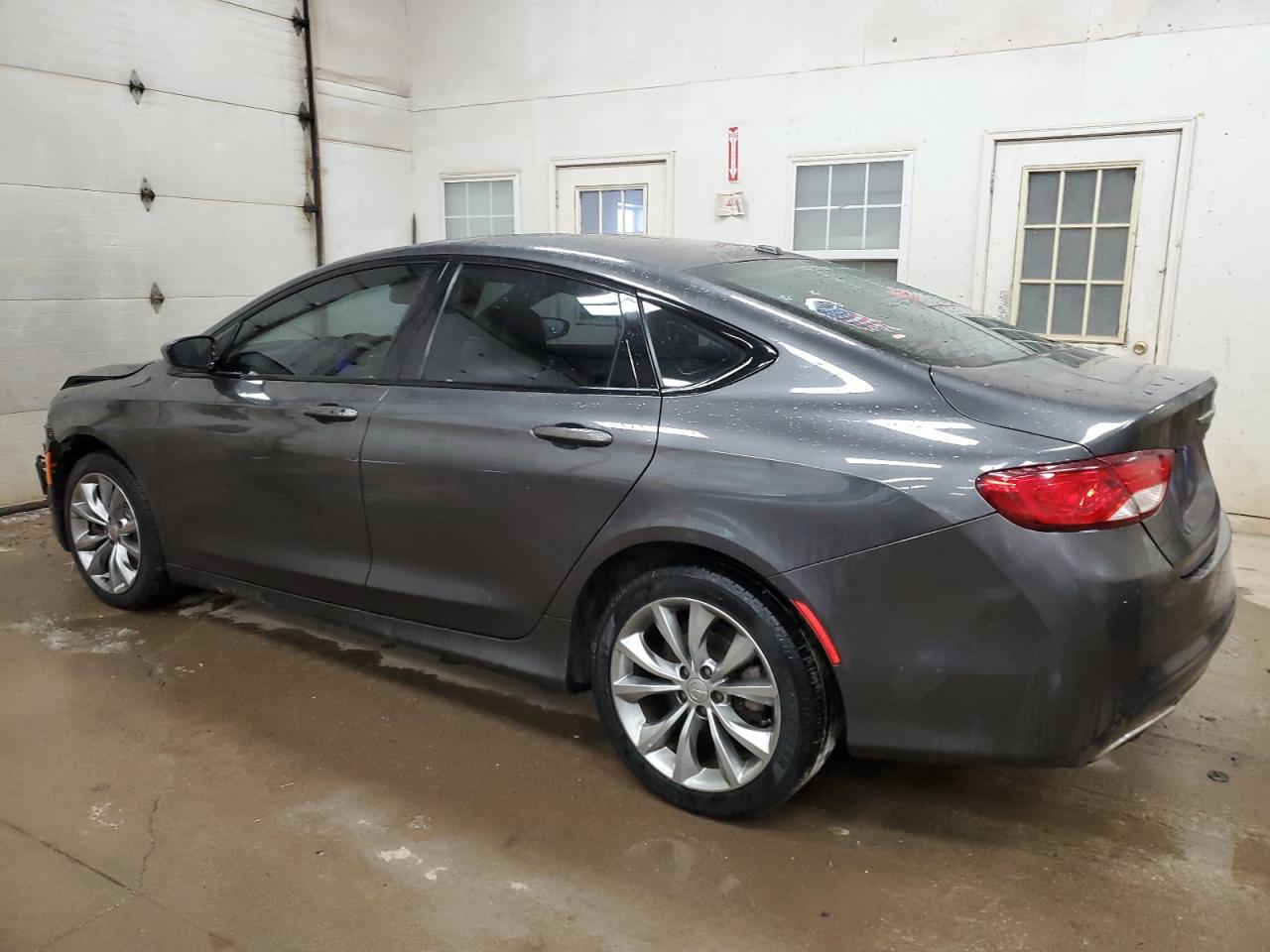 2015 Chrysler 200 - Image 2