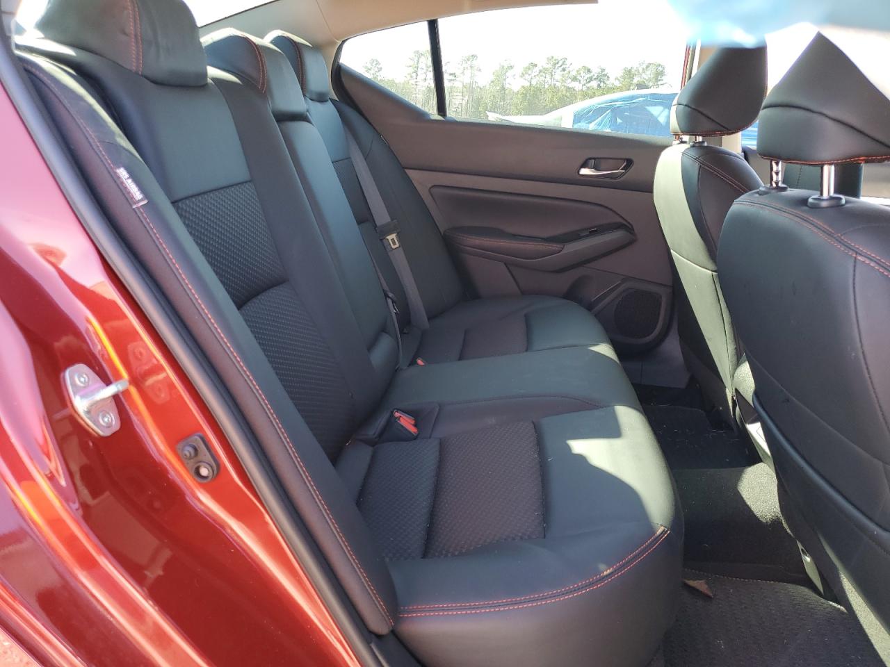 2024 Nissan Altima - Image 11