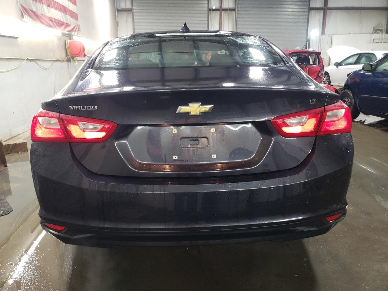 2023 Chevrolet Malibu - Image 6