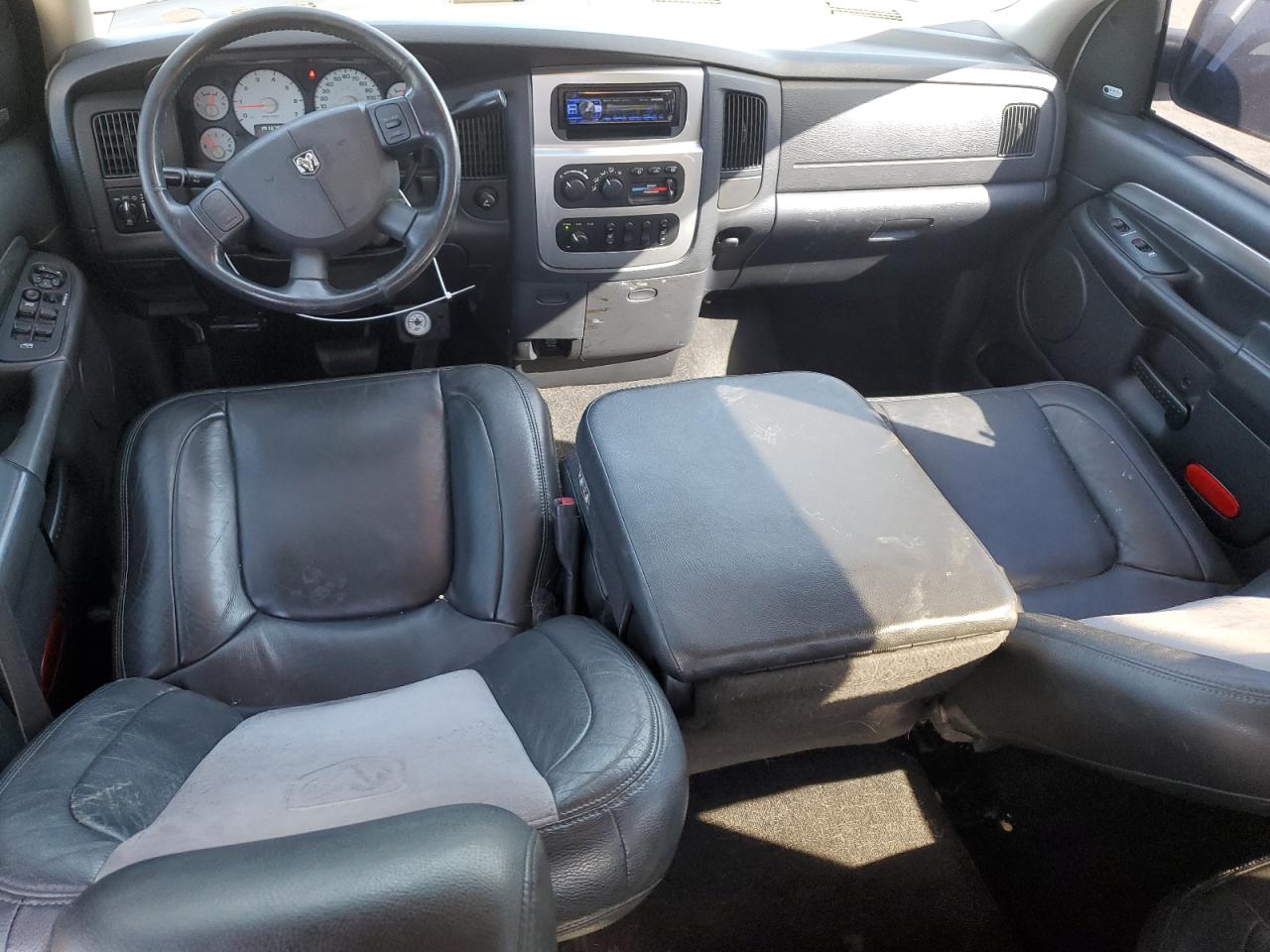 2004 Dodge RAM - Image 8