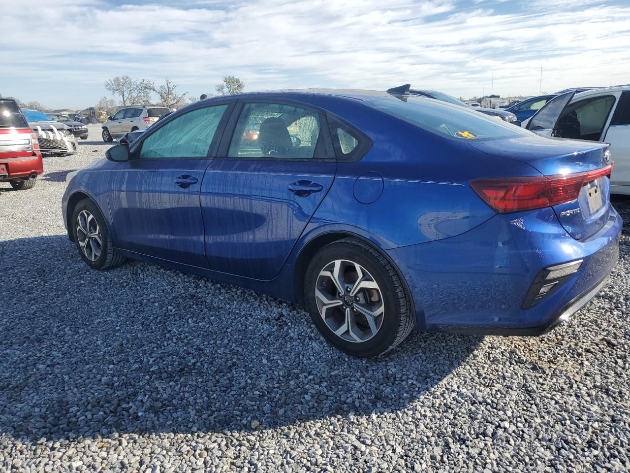2019 Kia Forte - Image 2