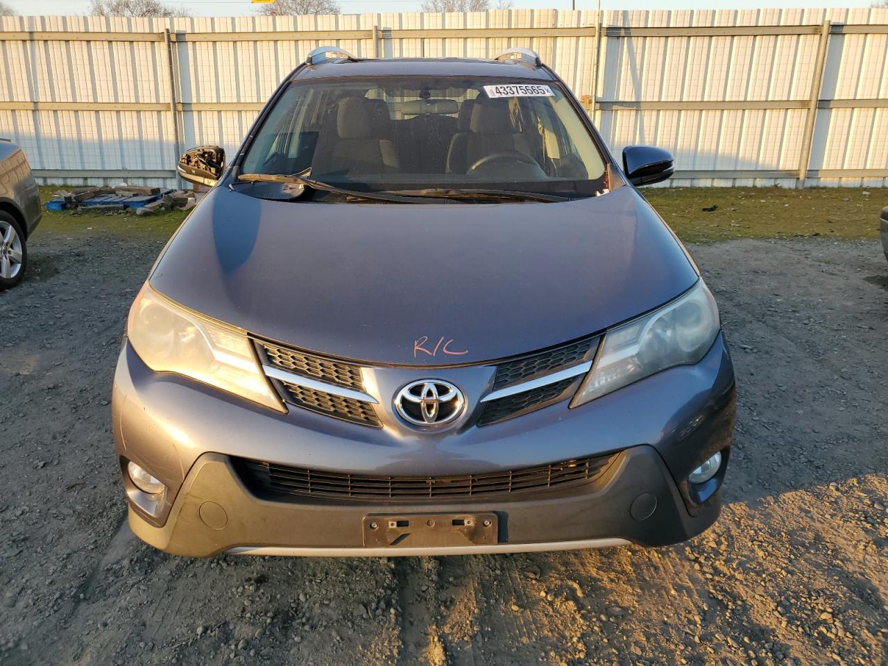 2014 Toyota RAV 4 - Image 5