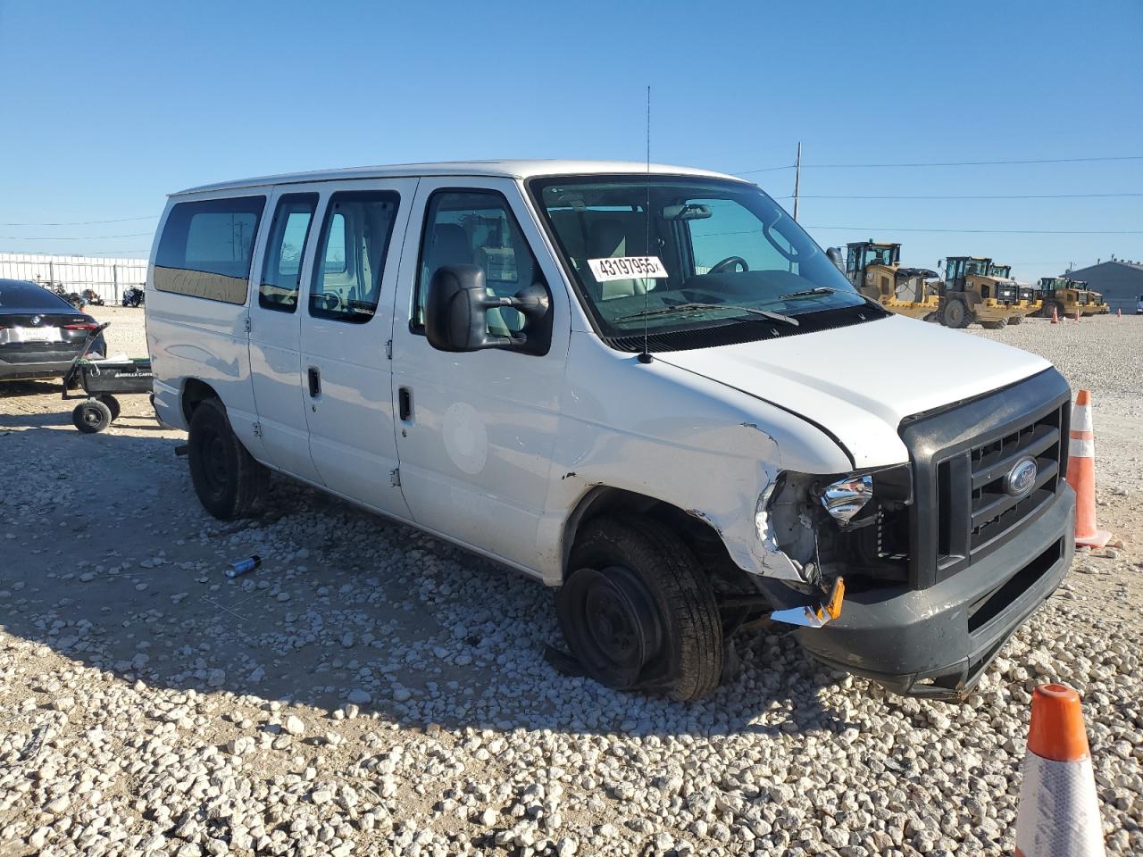2012 Ford Econoline - Image 4