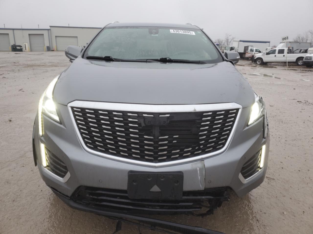 2020 Cadillac XT5 - Image 5