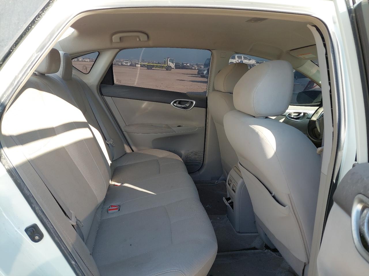 MNTBB7A9XE6014705 - 2014 Nissan Sentra - #42880735