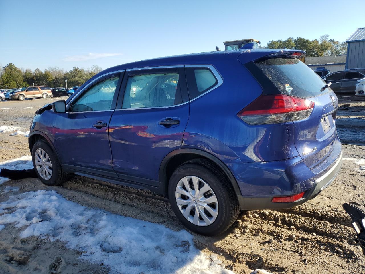 2020 Nissan Rogue - Image 2
