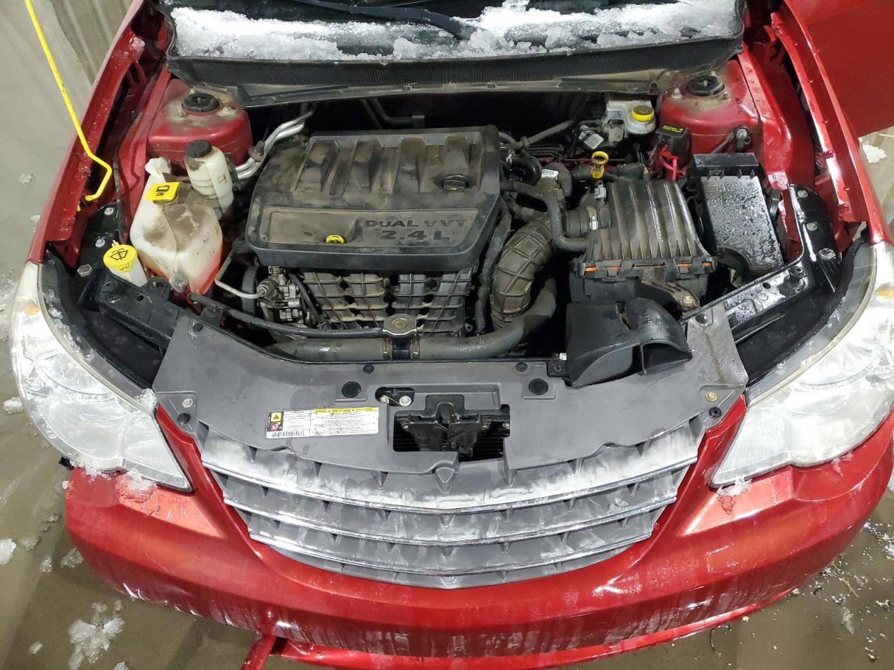2010 Chrysler Sebring - Image 12