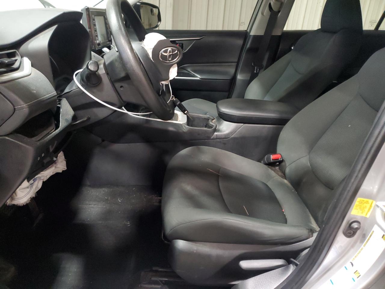 2022 Toyota RAV 4 - Image 7